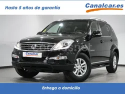 Negro Usado 2015 Ssangyong Rexton SUV | 14.425 €