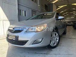 Gris Usado 2011 Opel Astra Enjoy Utilitario | 5999 € (Precio justo)