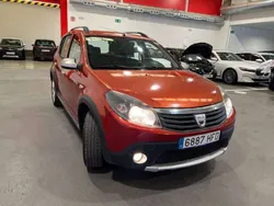 Naranja Usado 2011 Dacia Sandero Stepway Utilitario | 4900 €