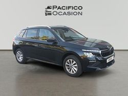 Negro Nuevo 2025 Skoda Kamiq Selection SUV | 22.390 € (Precio justo)