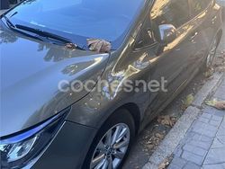 Gris / plata Usado 2024 Toyota Corolla Active Berlina | 23.250 € (Precio justo)