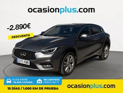 Gris / plata Usado 2018 Infiniti Q30 Premium Berlina | 18.150 € (Un poco caro)