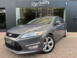 Azul Usado 2011 Ford Mondeo Titanium S Berlina | 10.999 €