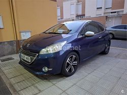 Violeta / lila Usado 2012 Peugeot 208 Active Utilitario | 6000 € (Precio justo)