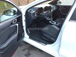 Blanco Usado 2020 Kia Ceed GT GT-Line Familiar | 17.000 € (Precio justo)