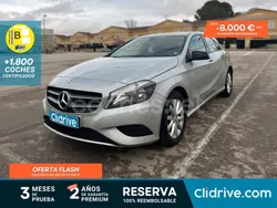 Gris / plata Usado 2013 Mercedes A180 Urban Berlina | 10.690 € (Buen precio)