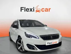 Blanco Usado 2015 Peugeot 308 Allure Familiar | 8390 € (Precio justo)