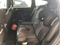 Gris / plata Usado 2018 Ford Kuga ST-Line SUV | 15.400 € (Precio justo)