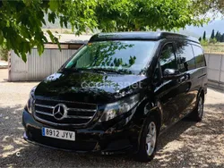 Negro Usado 2017 Mercedes V220 Exclusive Monovolumen | 49.990 €