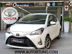 Blanco Usado 2018 Toyota Yaris City Utilitario | 11.995 € (Caro)