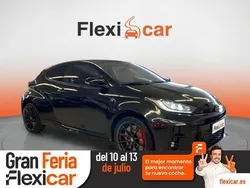 Negro Usado 2022 Toyota Yaris Berlina | 38.990 € (Un poco caro)
