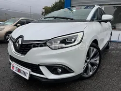 Blanco Usado 2019 Renault Grand Scénic IV Zen Monovolumen | 21.490 € (Un poco caro)