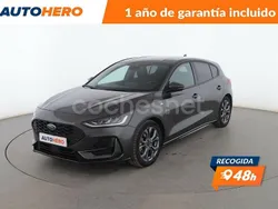 Gris Usado 2023 Ford Focus ST-Line Berlina | 22.099 € (Precio justo)