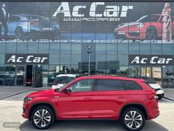 Rojo Usado 2023 Skoda Kodiaq SportLine SUV | 36.500 € (Precio justo)