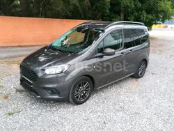 Gris / plata Usado 2019 Ford Tourneo Courier Ambiente Monovolumen | 9990 € (Precio justo)