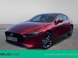 Rojo Usado 2024 Mazda 3 Exclusive Utilitario | 21.490 € (Precio justo)
