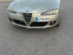 Amarillo Usado 2004 Alfa Romeo 147 Distinctive Utilitario | 1400 € (Super precio)