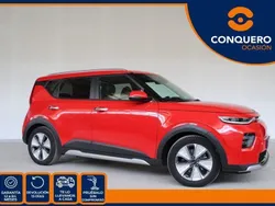 Rojo Usado 2021 Kia Soul EV SUV | 28.390 € (Un poco caro)