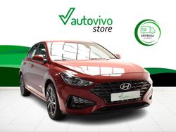 Rojo Usado 2023 Hyundai i30 Berlina | 17.900 € (Precio justo)