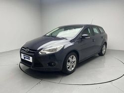 Gris Usado 2014 Ford Focus Trend Utilitario | 9500 € (Un poco caro)