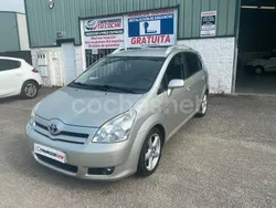 Gris / plata Usado 2006 Toyota Corolla Verso Sport Monovolumen | 7250 € (Caro)