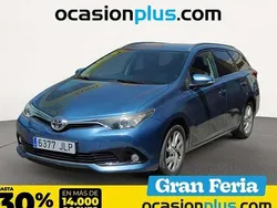 Azul Usado 2016 Toyota Auris Touring Sports Active Familiar | 12.690 €