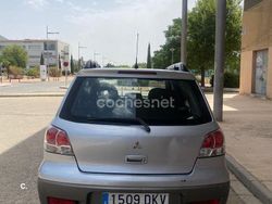 Gris / plata Usado 2005 Mitsubishi Outlander SUV | 4200 €