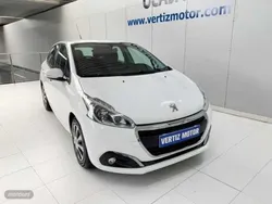 Blanco Usado 2019 Peugeot 208 Active Utilitario | 12.100 € (Precio justo)