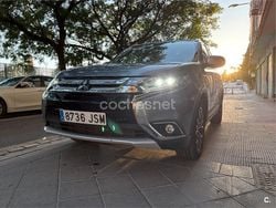 Gris / plata Usado 2016 Mitsubishi Outlander SUV | 19.400 € (Precio justo)