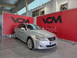 Gris / plata Usado 2008 Lexus IS220d Luxury Line Berlina | 4790 € (Buen precio)