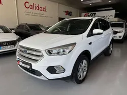 Blanco Usado 2019 Ford Kuga Titanium SUV | 15.900 € (Precio justo)