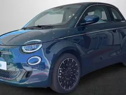 Verde Nuevo 2025 Fiat 500e La Prima Utilitario | 25.699 €