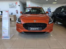 Naranja Nuevo 2024 Suzuki Swift Utilitario | 19.660 € (Un poco caro)