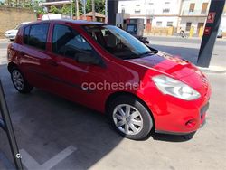 Granate Usado 2008 Renault Clio II Authentique Berlina | 4250 € (Precio justo)