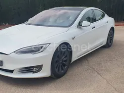 Eléctrico Usado 2019 Tesla Model S Berlina | 45.990 €