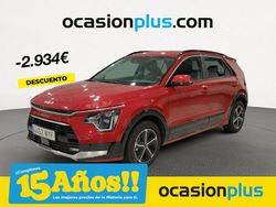 Rojo Usado 2025 Kia Niro SUV | 26.450 € (Precio justo)