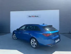 Azul Usado 2024 Seat Leon ST FR Familiar | 26.900 € (Precio justo)