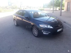 Gris / plata Usado 2013 Ford Mondeo Limited Berlina | 7900 € (Super precio)