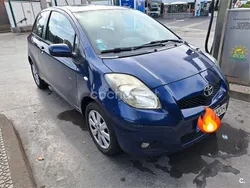Azul Usado 2011 Toyota Yaris Connect Style Berlina | 4600 € (Super precio)