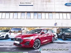 Rojo Usado 2023 Ford Focus ST-Line X Familiar | 26.900 € (Un poco caro)
