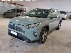 Usado 2021 Toyota RAV4 Hybrid Business Edition SUV | 25.850 € (Buen precio)