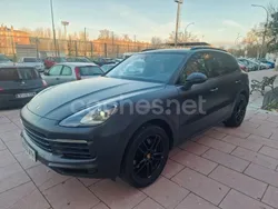 Negro Usado 2019 Porsche Cayenne SUV | 58.000 €