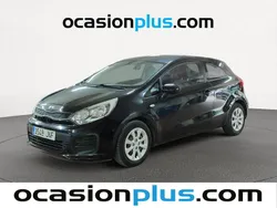 Negro Usado 2016 Kia Rio Utilitario | 8200 € (Precio justo)
