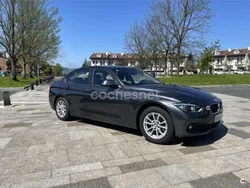 Gris / plata Usado 2018 BMW 318 Berlina | 18.500 € (Buen precio)
