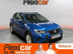 Azul Usado 2023 Seat Arona Xperience SUV | 17.790 € (Precio justo)