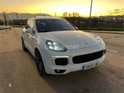 Blanco Usado 2017 Porsche Cayenne S Platinum Edition SUV | 43.000 € (Precio justo)