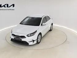 Casa white Usado 2024 Kia Ceed Utilitario | 19.900 € (Un poco caro)
