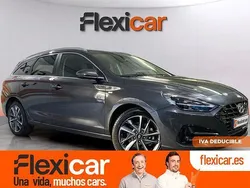 Gris Usado 2024 Hyundai i30 Familiar | 21.290 € (Precio justo)