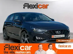 Gris Usado 2023 Hyundai i30 Utilitario | 17.790 € (Precio justo)