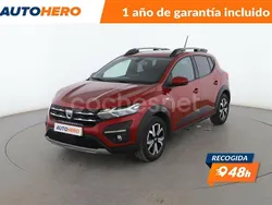 Rojo Usado 2022 Dacia Sandero Comfort Utilitario | 14.199 € (Precio justo)